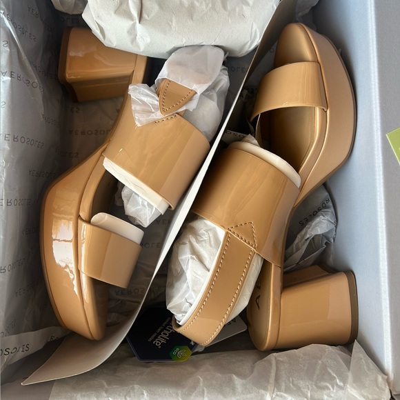 New In Box- Aerosoles Women’s Camera Platform Sandal - Size 6.5 (Beige Bisque) - Picture 6 of 10